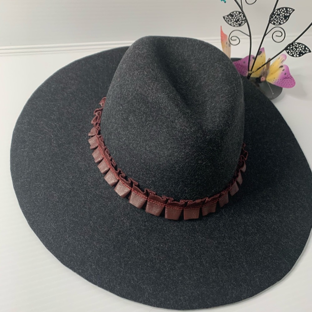 Echo design 100% wool felt classic hat women